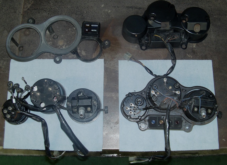 TZR350 gauges, covers off.jpg